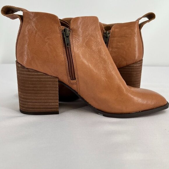 Vionic Lyssa Women's Heeled Boot Size 8.5 Toffee Side Zip - Picture 6 of 16